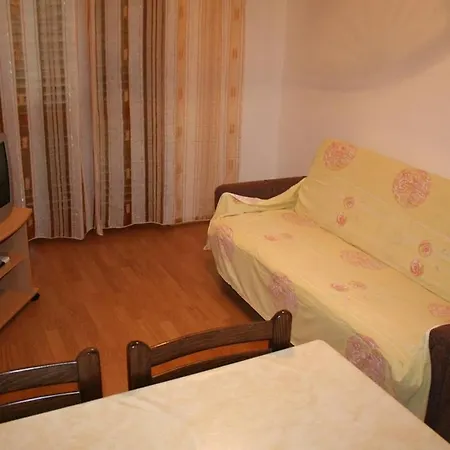 Susy Apartment *