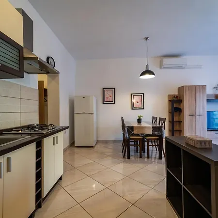 Susy Apartamento Pula