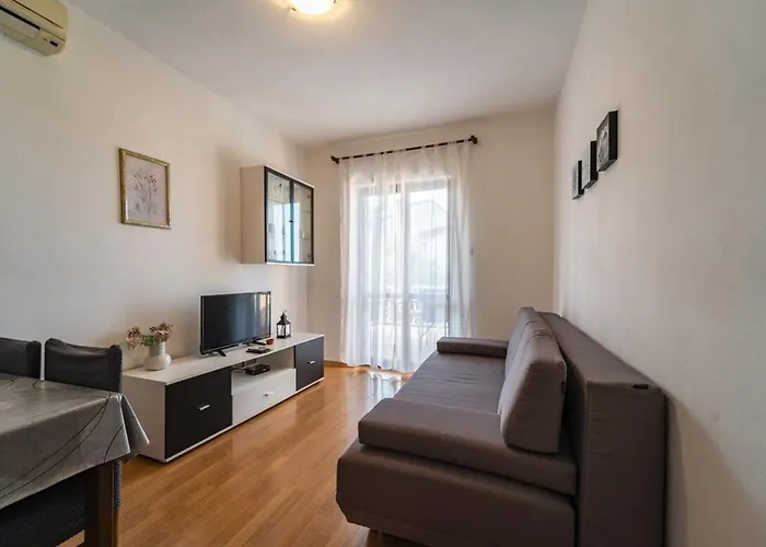Susy Apartment *